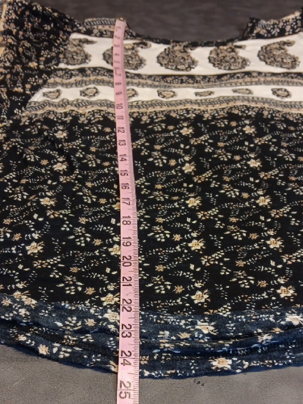 Free People Navy Paisley Border Print Short Sleeve Blouse - Picture 12 of 13
